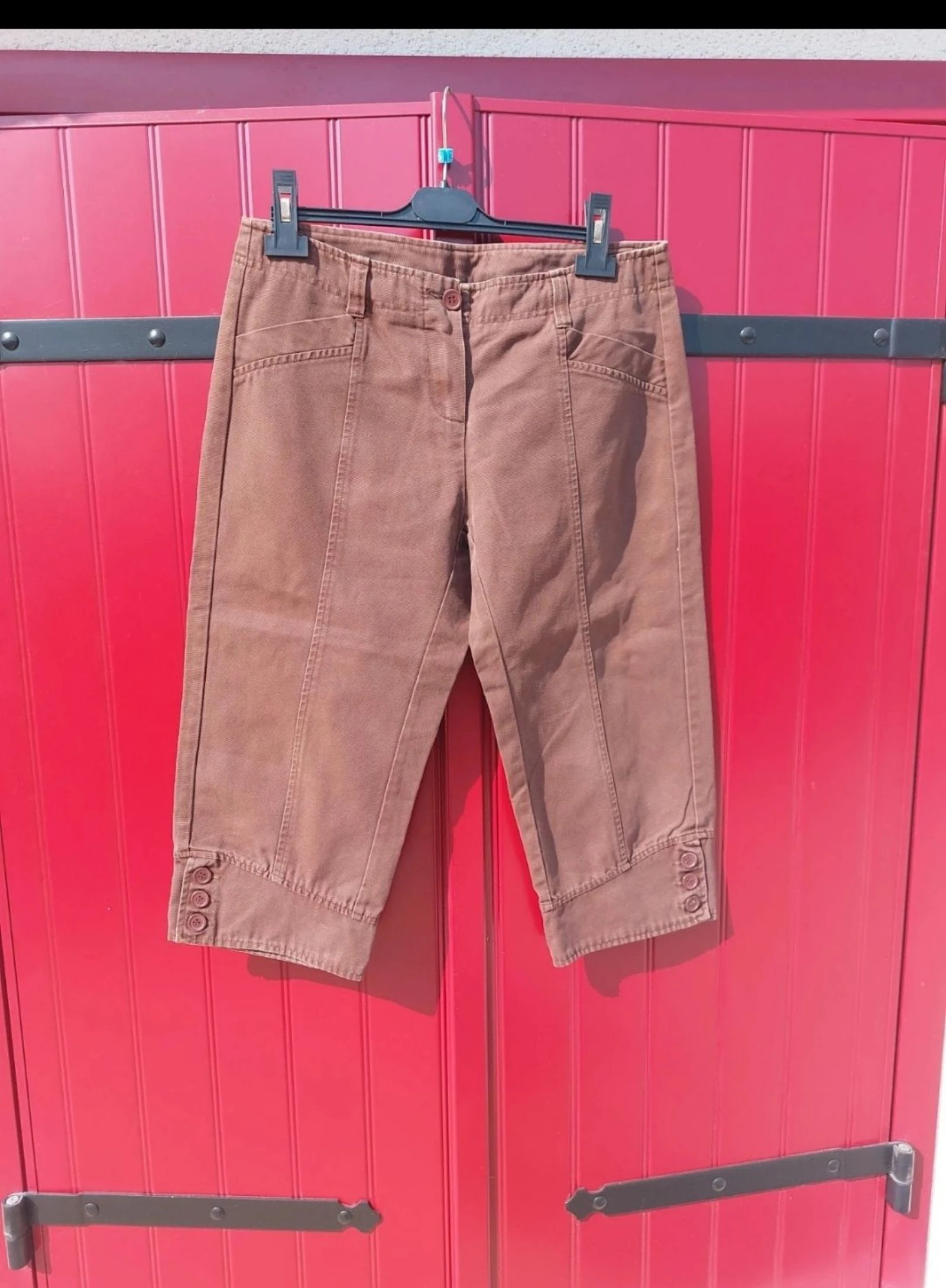 Pantalon court taille 40